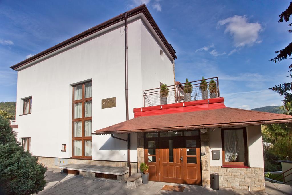 Urocza Art Pensjonat Krynica-Zdrój Extérieur photo