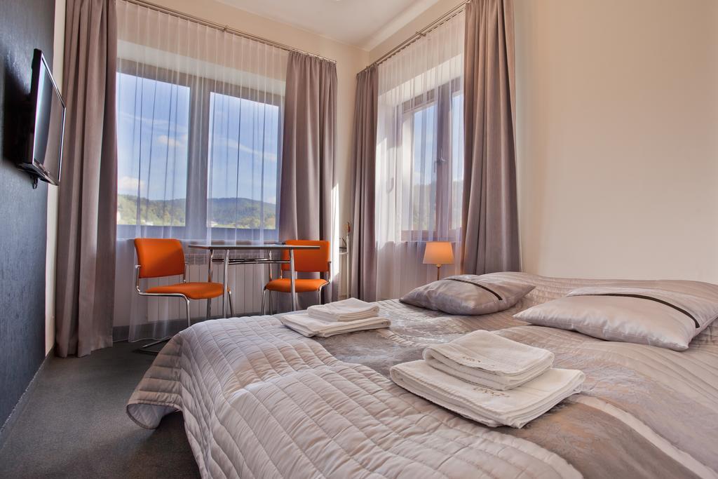 Urocza Art Pensjonat Krynica-Zdrój Chambre photo